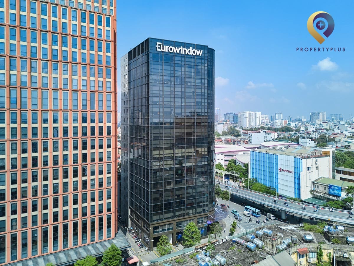Toà nhà Eurowindow với kiến trúc hiện đại tại Quận Đống Đa, Hà Nội - hình ảnh từ Property Plus